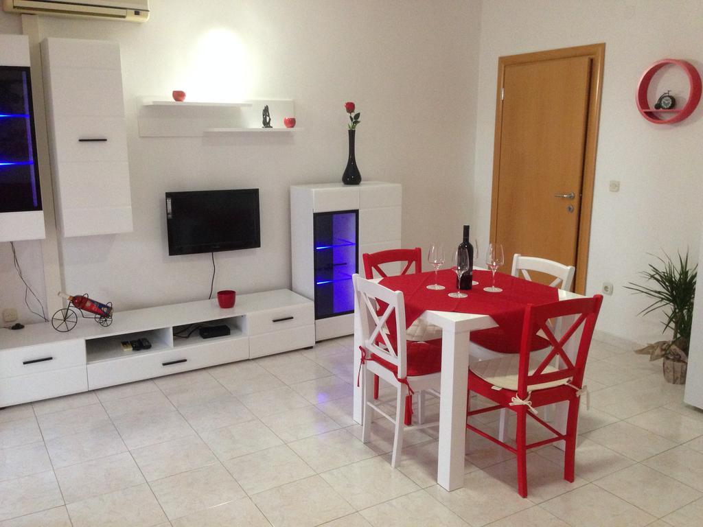 Villa Jasmin โบล ภายนอก รูปภาพ