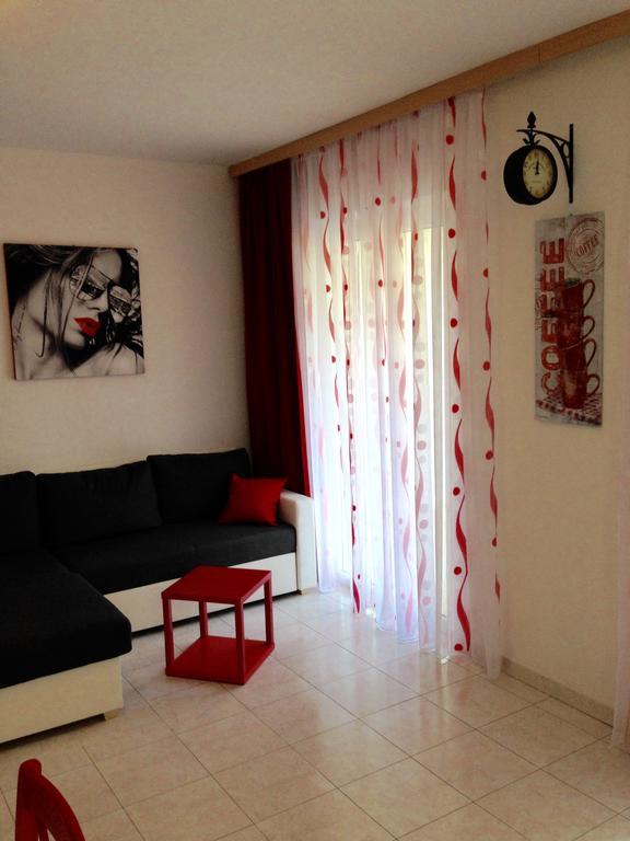 Villa Jasmin โบล ภายนอก รูปภาพ