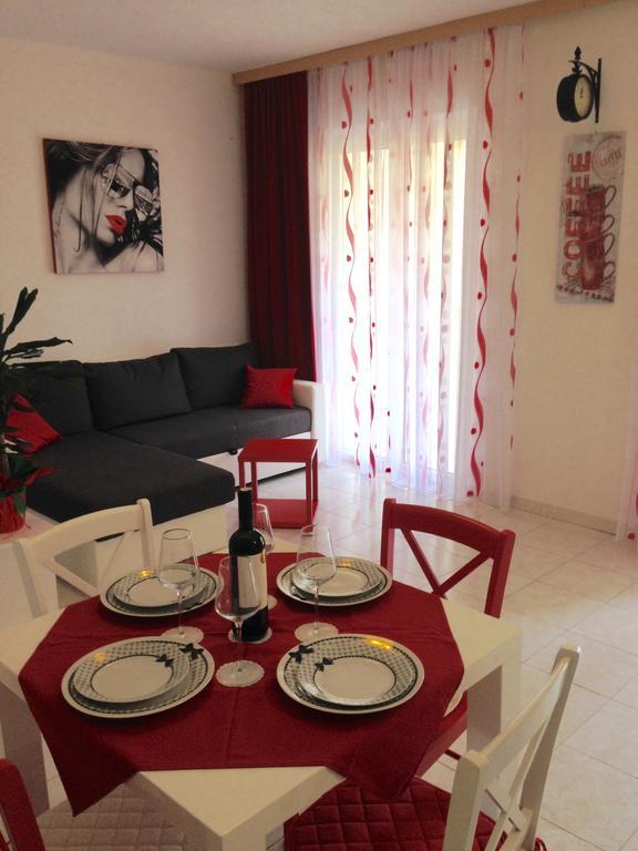 Villa Jasmin โบล ภายนอก รูปภาพ